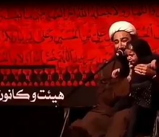 حاشیههای گریهی کودک عزادار در تهران حاشیههای گریهی کودک عزادار در تهران